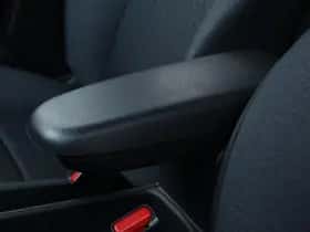 Toyota Yaris (2023) thumbnail 17