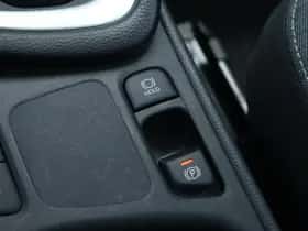 Toyota Yaris (2023) thumbnail 33