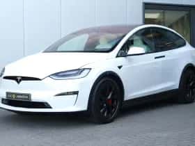 Tesla Model X (2022) thumbnail 11