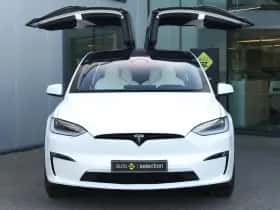 Tesla Model X (2022) thumbnail 8