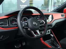 Volkswagen Polo (2018) thumbnail 18