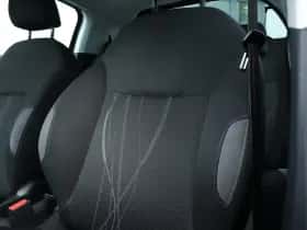 Peugeot 208 (2014) thumbnail 12