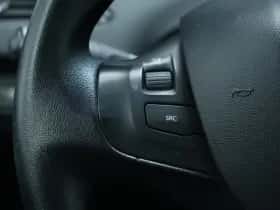 Peugeot 208 (2014) thumbnail 18