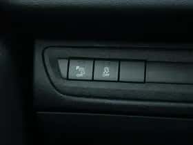 Peugeot 208 (2014) thumbnail 28
