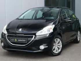 Peugeot 208 (2014) thumbnail 31
