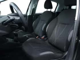 Peugeot 208 (2014) thumbnail 10