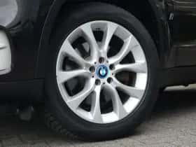 BMW X5 (2018) thumbnail 4