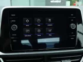 Volkswagen T-Roc (2022) thumbnail 29
