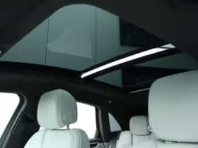 Porsche Macan (2017) thumbnail 13
