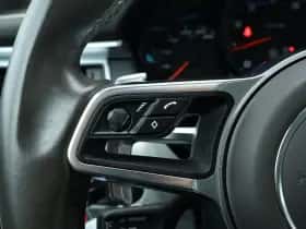 Porsche Macan (2017) thumbnail 19