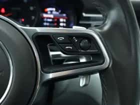 Porsche Macan (2017) thumbnail 20
