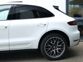 Porsche Macan (2017) thumbnail 5