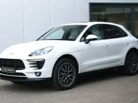 Porsche Macan (2017) thumbnail 6