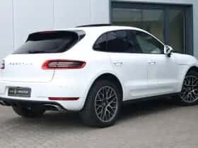 Porsche Macan (2017) thumbnail 7