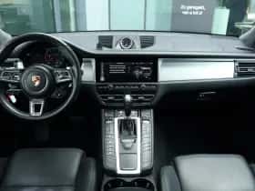 Porsche Macan (2020) thumbnail 17
