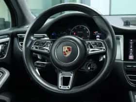 Porsche Macan (2020) thumbnail 18