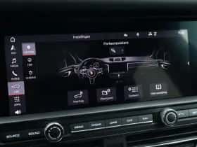 Porsche Macan (2020) thumbnail 26