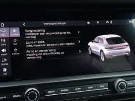 Porsche Macan (2020) thumbnail 31