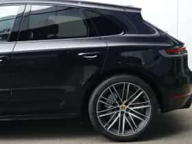Porsche Macan (2020) thumbnail 5