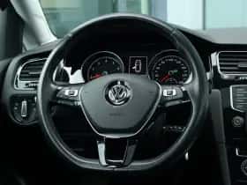 Volkswagen Golf (2017) thumbnail 18