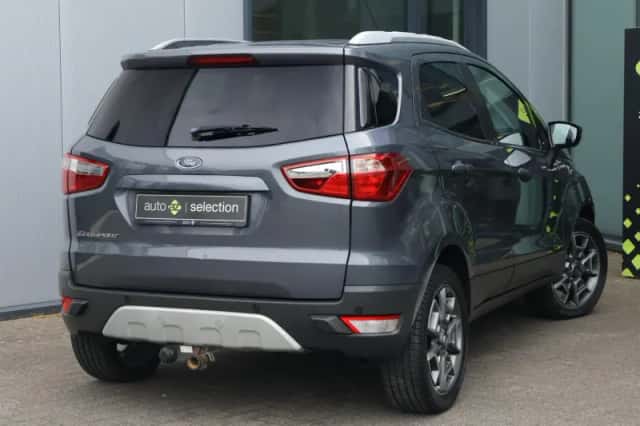 Ford EcoSport (2016) thumbnail 2