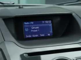 Ford EcoSport (2016) thumbnail 19