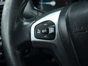 Ford EcoSport (2016) thumbnail 26