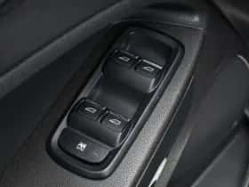 Ford EcoSport (2016) thumbnail 29