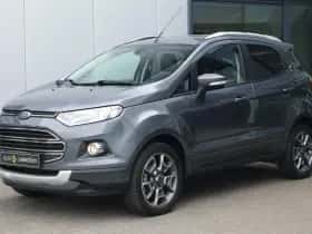 Ford EcoSport (2016) thumbnail 6