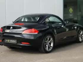 BMW Z4 (2011) thumbnail 11