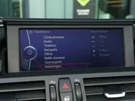 BMW Z4 (2011) thumbnail 22