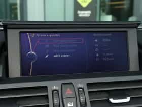 BMW Z4 (2011) thumbnail 24
