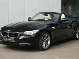 BMW Z4 (2011) thumbnail 8
