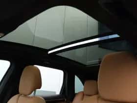 Porsche Cayenne (2017) thumbnail 16