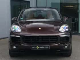 Porsche Cayenne (2017) thumbnail 9