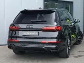 Audi Q7 (2023) thumbnail 2