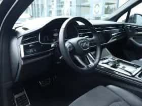 Audi Q7 (2023) thumbnail 9
