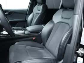 Audi Q7 (2023) thumbnail 10