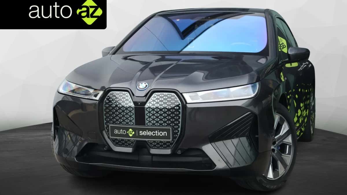 BMW iX (2021) — foto 1