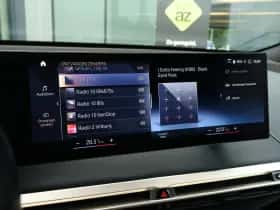 BMW iX (2021) thumbnail 20