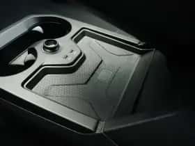 BMW iX (2021) thumbnail 32