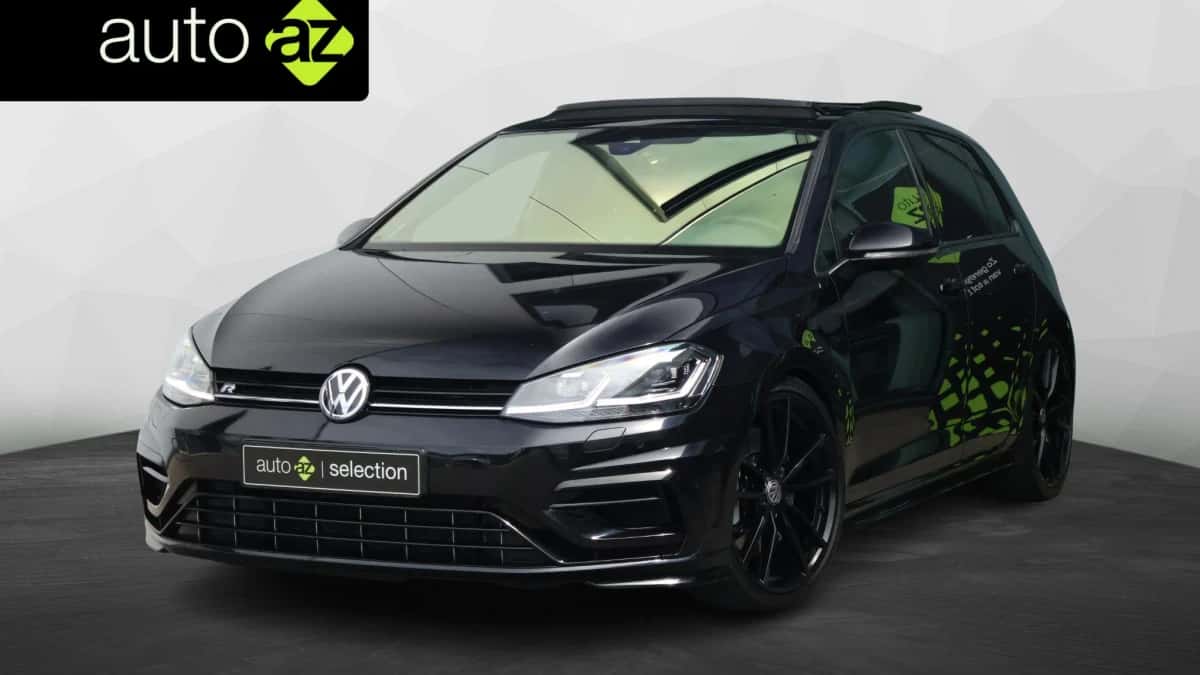 Volkswagen Golf (2019) — foto 1