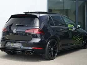 Volkswagen Golf (2019) thumbnail 4