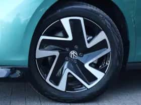 Volkswagen ID. Buzz (2025) thumbnail 3