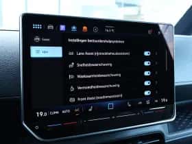 Volkswagen ID. Buzz (2025) thumbnail 36