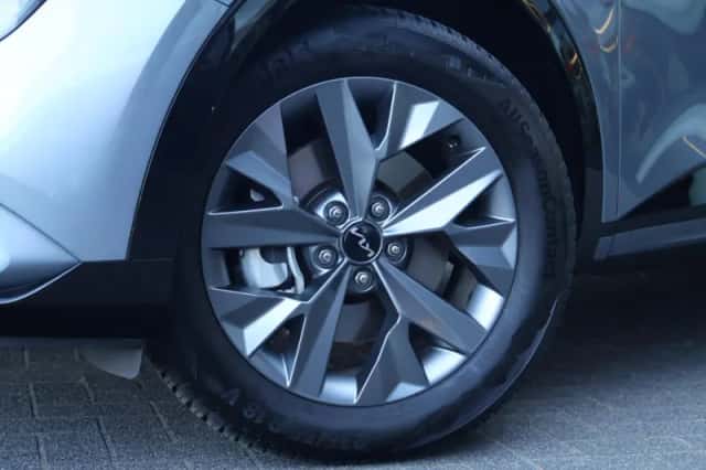 Kia Sportage (2025) thumbnail 4