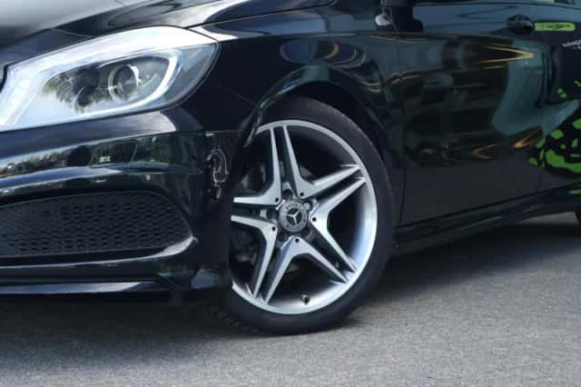 Mercedes-Benz A-Klasse (2015) thumbnail 5