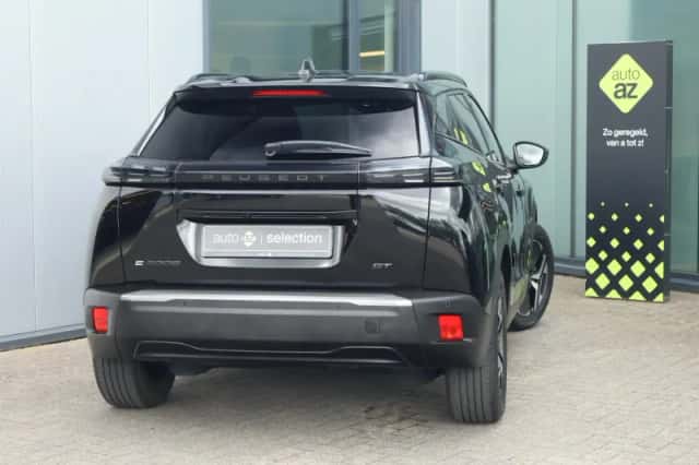 Peugeot e-2008 (2024) thumbnail 3