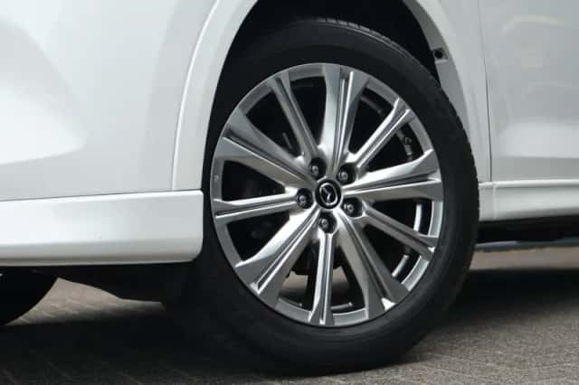Mazda CX-5 (2023) thumbnail 4