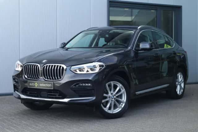 BMW X4 (2020) thumbnail 5